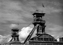 Load image into Gallery viewer, The Mines. 14 films on the Belgian Coal Mines