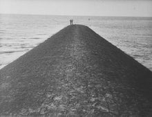 Load image into Gallery viewer, Avant-Garde 1927-1937. Surrealism and experiment in Belgian Cinema