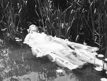 Load image into Gallery viewer, Avant-Garde 1927-1937. Surrealism and experiment in Belgian Cinema