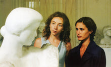Afbeelding in Gallery-weergave laden, La Captive (Chantal Akerman, 2000)
